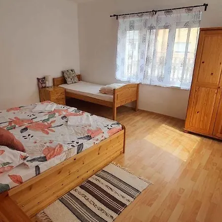 펜션 Holiday In - Balaton 44081 시오포크