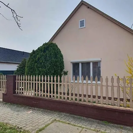 펜션 Holiday In - Balaton 44081 시오포크